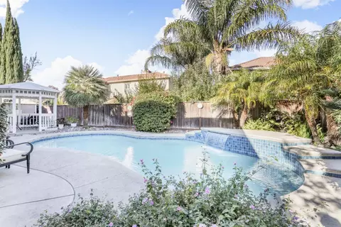 Exterior - 2885 Funston Ct, Tracy, CA 95377 photo 14 of 17