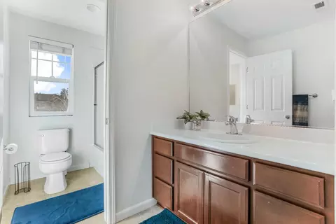 Bath - 2885 Funston Ct, Tracy, CA 95377 photo 6 of 7