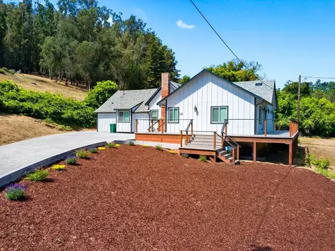271 Paradise Canyon Rd, Salinas, CA 93907 photo 1