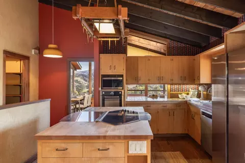 Kitchen - 61 Corral De Tierra Rd, Salinas, CA 93908 photo 1 of 3