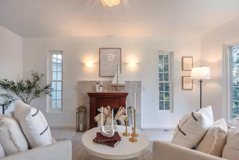 759 Grace St, Monterey, CA 93940 photo 10