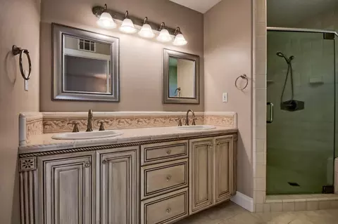 22305 Montera Dr, Salinas, CA 93908 photo 10