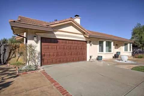 22305 Montera Dr, Salinas, CA 93908 photo 3