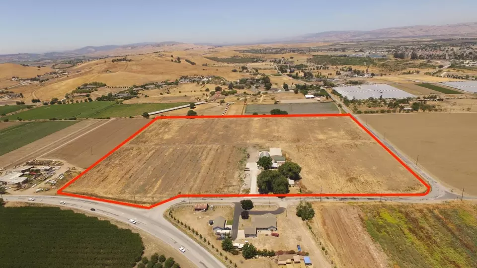 Union Rd, Hollister, CA 95023 | 4 Photos - Movoto