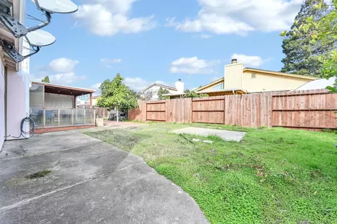 233 Oriole Ct, Hercules, CA 94547 photo 25
