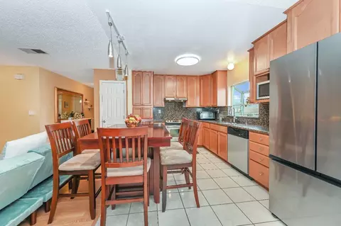 233 Oriole Ct, Hercules, CA 94547 photo 10