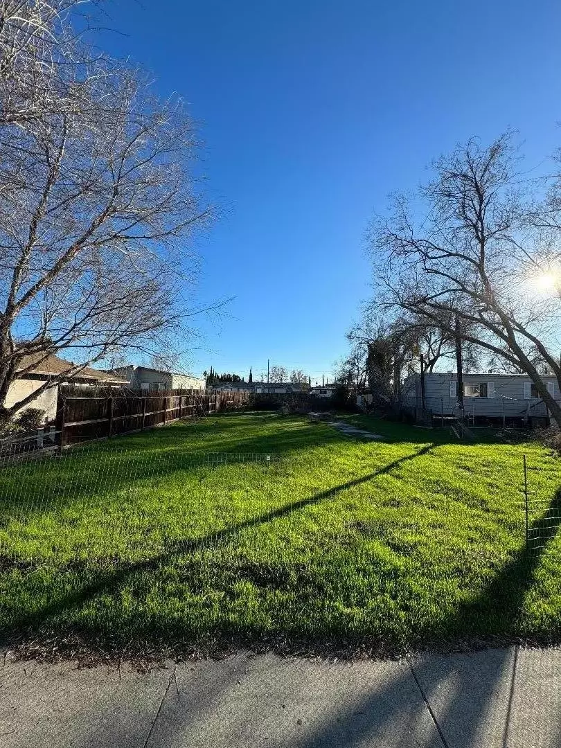 110 E Kavanagh Ave, Tracy, CA 95376 5 Photos Movoto