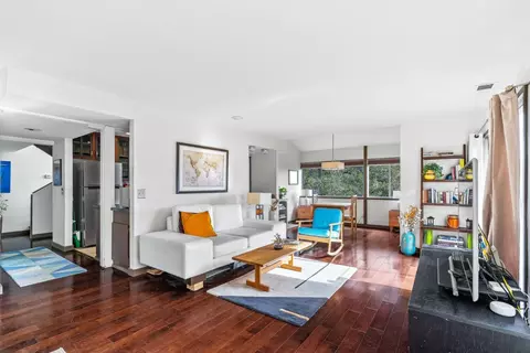 Living - 195 Nehf Ln, Soquel, CA 95073 photo 2 of 4