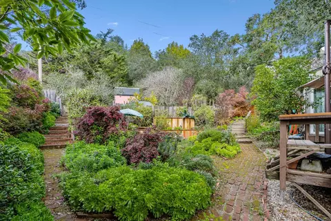 Exterior - 195 Nehf Ln, Soquel, CA 95073 photo 16 of 21