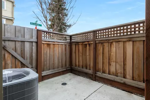 2208 Rosenblatt St, Hayward, CA 94544 photo 6