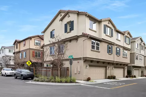 2208 Rosenblatt St, Hayward, CA 94544 photo 2