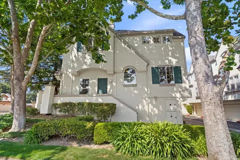 892 Rosemary Ter, Sunnyvale, CA 94086