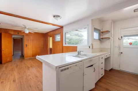 Kitchen - 3200 Eucalyptus St, Marina, CA 93933 photo 2 of 8