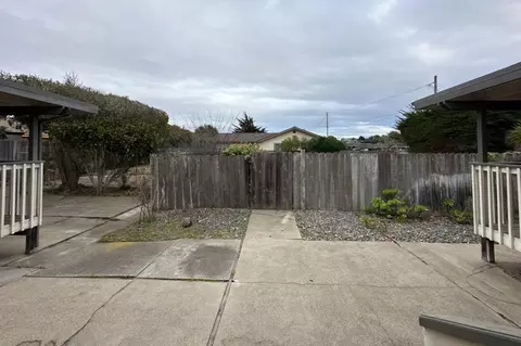 Exterior - 3200 Eucalyptus St, Marina, CA 93933 photo 7 of 9