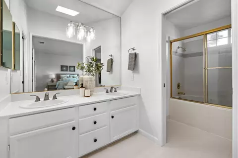 20659 Gardenside Cir, Cupertino, CA 95014 photo 19