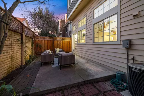 20659 Gardenside Cir, Cupertino, CA 95014 photo 34
