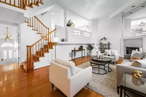 20659 Gardenside Cir, Cupertino, CA 95014 photo 13