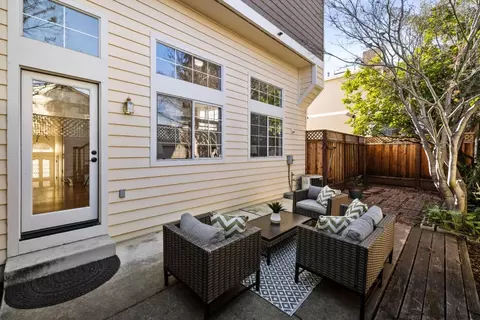 20659 Gardenside Cir, Cupertino, CA 95014 photo 24