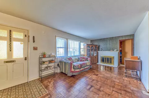 300 Sequoia St, Salinas, CA 93906 photo 5
