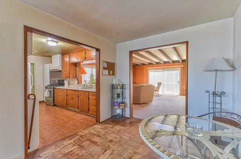 300 Sequoia St, Salinas, CA 93906 photo 7