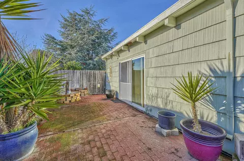 300 Sequoia St, Salinas, CA 93906 photo 17