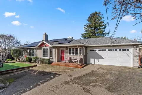3244 Churnside Ln, Santa Cruz, CA 95062