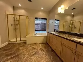4725 Via Giardiano, Modesto, CA 95357 photo 8