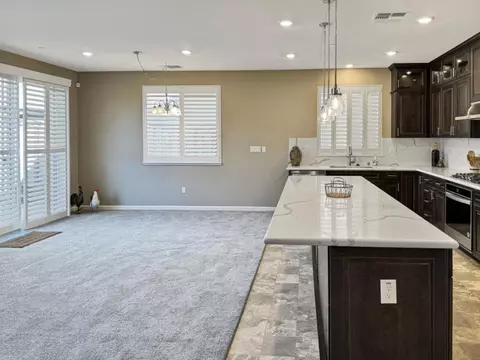 1375 Venice Way, Salinas, CA 93905 photo 4
