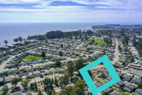916 Ponselle Ln 3, Capitola, CA 95010 photo 18