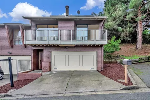7 Canary Ln, El Sobrante, CA 94803