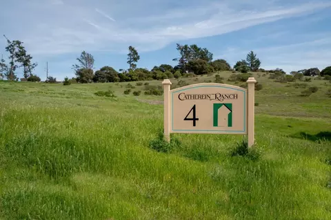 9015 Hidden Canyon Rd, Salinas, CA 93907 photo 1