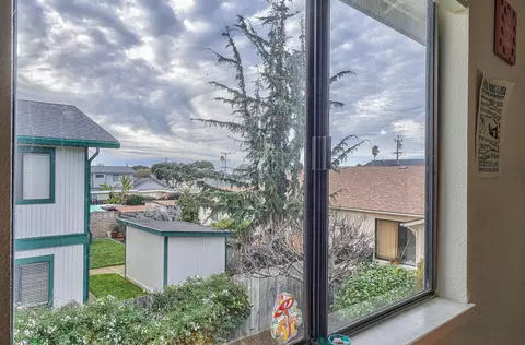 1091 Wanda Ave, Seaside, CA 93955 photo 14