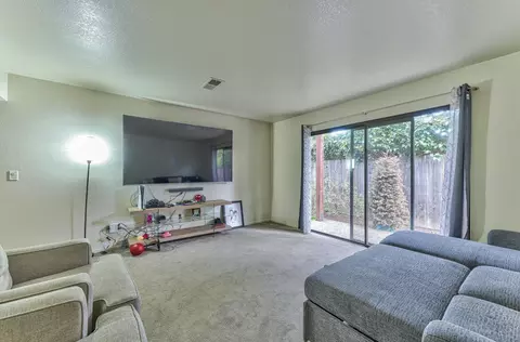 1091 Wanda Ave, Seaside, CA 93955 photo 9