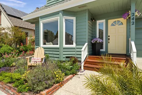 242 2nd Ave, Santa Cruz, CA 95062