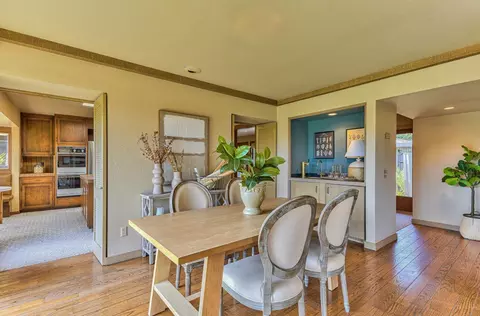 Dining - 88 Corral De Tierra Ter, Salinas, CA 93908 photo 3 of 6