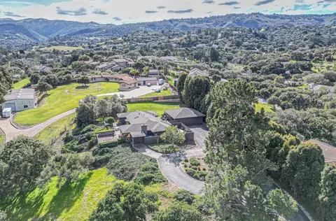 View/Area - 88 Corral De Tierra Ter, Salinas, CA 93908 photo 10 of 12