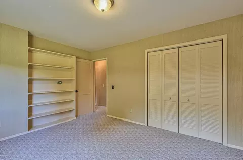 Bedroom - 88 Corral De Tierra Ter, Salinas, CA 93908 photo 6 of 9