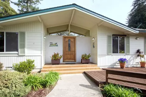 6 Oak Rd, Santa Cruz, CA 95060