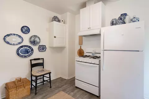 Kitchen - 732 Pine Ave, Pacific Grove, CA 93950 photo 2 of 4