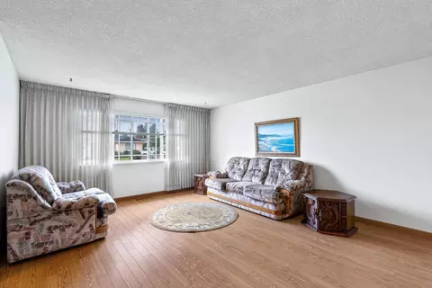 Living - 125 Buck Ct, Soquel, CA 95073 photo 1 of 5
