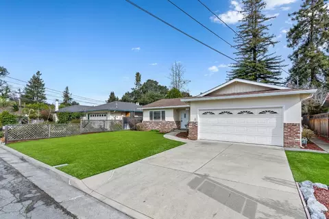 Exterior - 125 Buck Ct, Soquel, CA 95073 photo 2 of 9