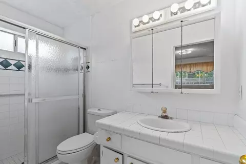 Bath - 125 Buck Ct, Soquel, CA 95073 photo 1 of 3