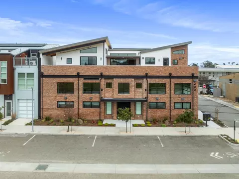 200 Panetta Ave 3, Santa Cruz, CA 95060