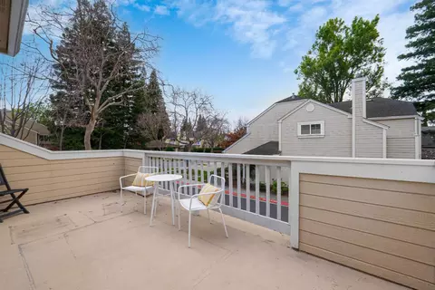 Exterior - 182 Ada Ave B, Mountain View, CA 94043 photo 4 of 13