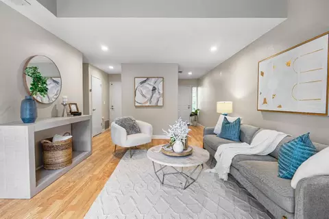 Living - 182 Ada Ave B, Mountain View, CA 94043 photo 2 of 3