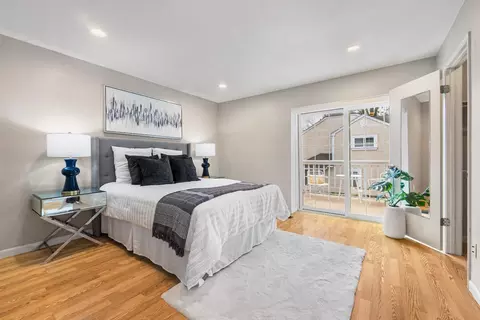 Bedroom - 182 Ada Ave B, Mountain View, CA 94043 photo 1 of 5