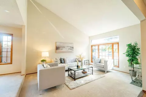 Living - 61 Sudbury Dr, Milpitas, CA 95035 photo 3 of 10