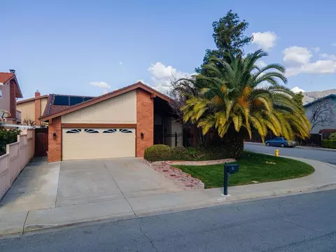 Exterior - 61 Sudbury Dr, Milpitas, CA 95035 photo 12 of 14