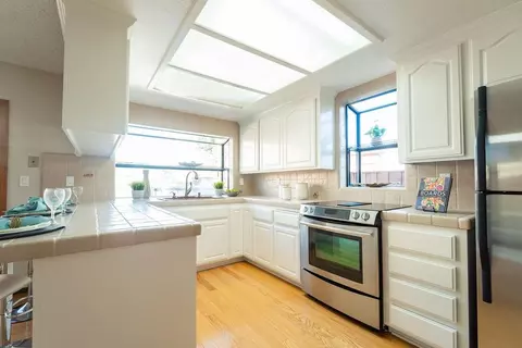 Kitchen - 61 Sudbury Dr, Milpitas, CA 95035 photo 1 of 5