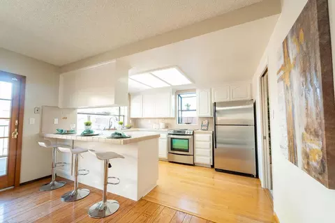 Kitchen - 61 Sudbury Dr, Milpitas, CA 95035 photo 4 of 5